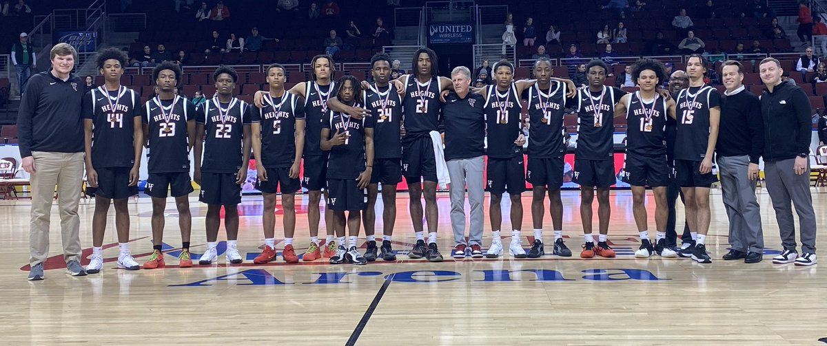 WHtsHoops's tweet photo. @WHtsHoops awards earned at the Dodge Tournament of Champions. @peepleschaney1 all-academic team. @Chase_Rob3 and @AmalachiWilkins all-tournament team. Coach Auer coaches sportsmanship award. https://t.co/EApTuba53u