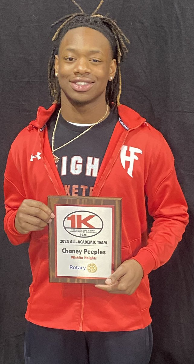 WHtsHoops's tweet photo. @WHtsHoops awards earned at the Dodge Tournament of Champions. @peepleschaney1 all-academic team. @Chase_Rob3 and @AmalachiWilkins all-tournament team. Coach Auer coaches sportsmanship award. https://t.co/EApTuba53u