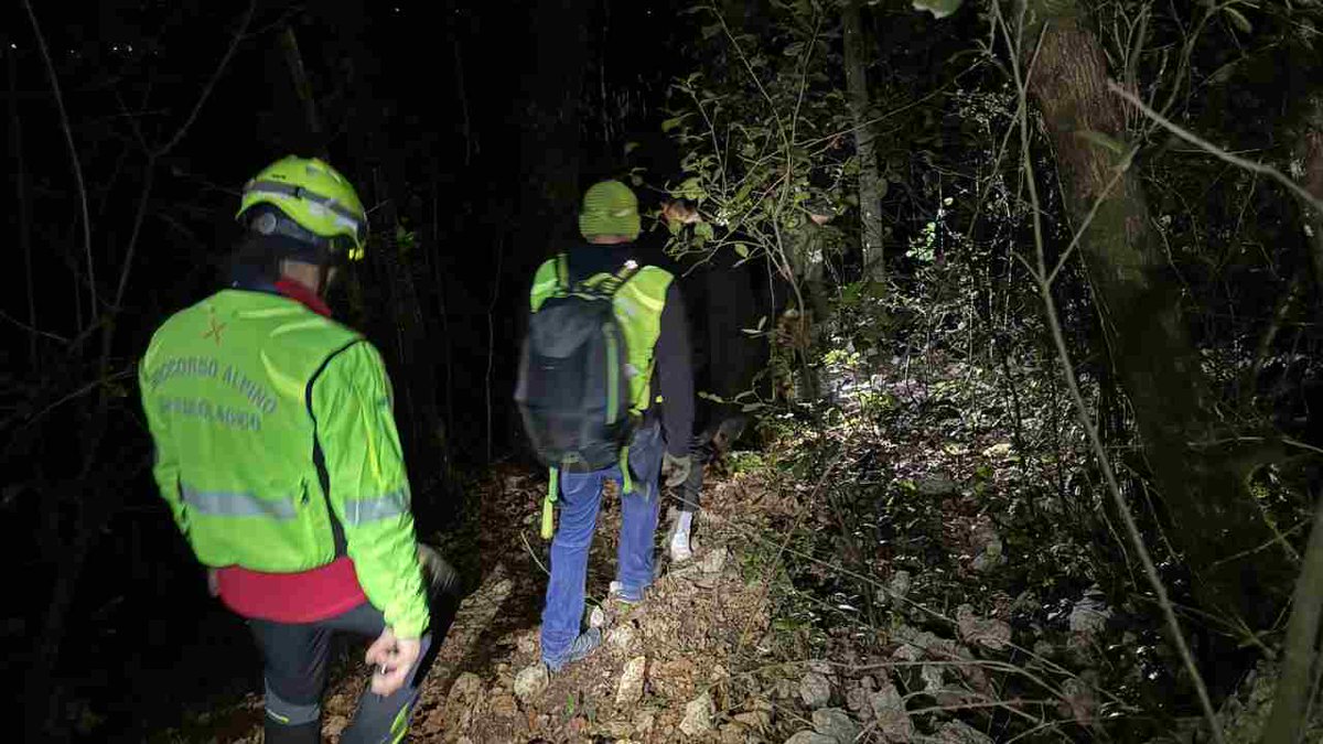 quotidianolazio's tweet image. Monte Soratte, due giovani #Escursionisti di 20 e 26 anni perdono l'orientamento e si smarriscono #Carabinieri #ProtezioneCivile #Soccorsi ilquotidianodellazio.it/monte-soratte-…