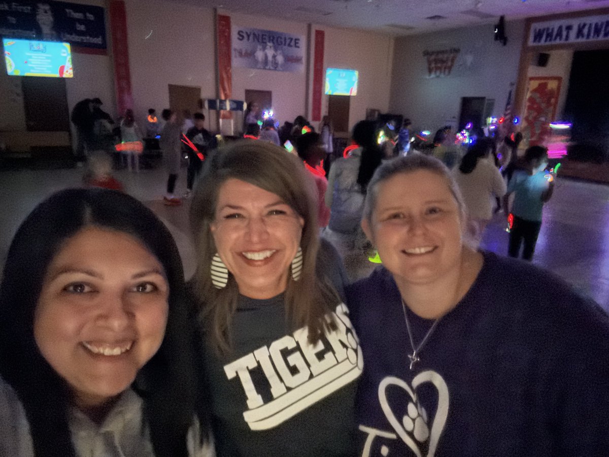 Liz Hilcher tweet media