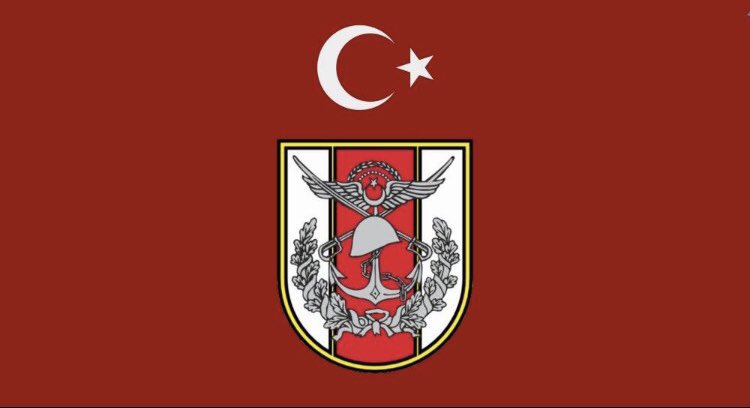 ozgeyilmaz_tr's tweet photo. Sivil Okul Borçlanması Mağdurları 
2000, 2001 ve 2002 devresi astsubaylar adalet istiyor. Haksızlığı giderin diyor. 

2003 ve sonrası mesleğe giren ASTSUBAYLARA bu hak verildi
Daha kıdemli olana neden yok?

#ÜniformalıSGKmağdurları https://t.co/fuB0PBXHtQ