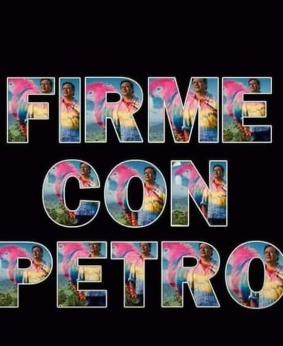 Clara2331_1979's tweet photo. @petrogustavo LOS ESTADOUNIDENSES IRREGULARES DEBERIAN SER DEPORTADOS, SIN ESPOSAS NI GRILLETES,PERO DEPORTADOS.

Y PORQUE NO APROVECHAMOS Y LES ENVIAMOS SUS BASES MILITARES???
YA QUE EL CARI NARANJA SE OLVIDÓ DE ESE PEDACITO 😎 

POR LA DIGNIDAD DE COLOMBIA 
👉🏾💪🏾🇨🇴❤️👇🏾 https://t.co/BobMeRNAYk