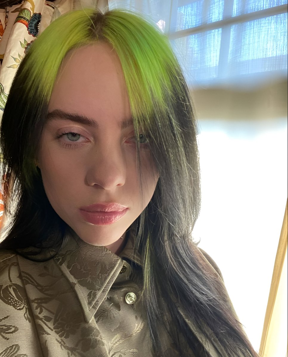 Billie Eilish Gallery tweet media