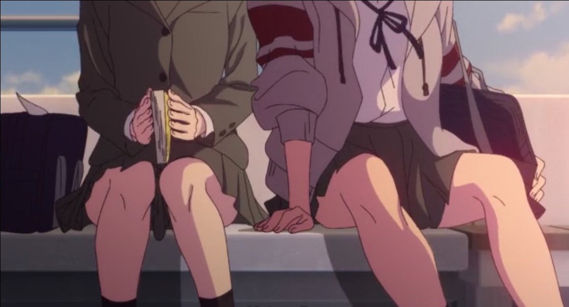kyoruyeye's tweet photo. fem x manspreading yuri.. https://t.co/35PA7M4cVk