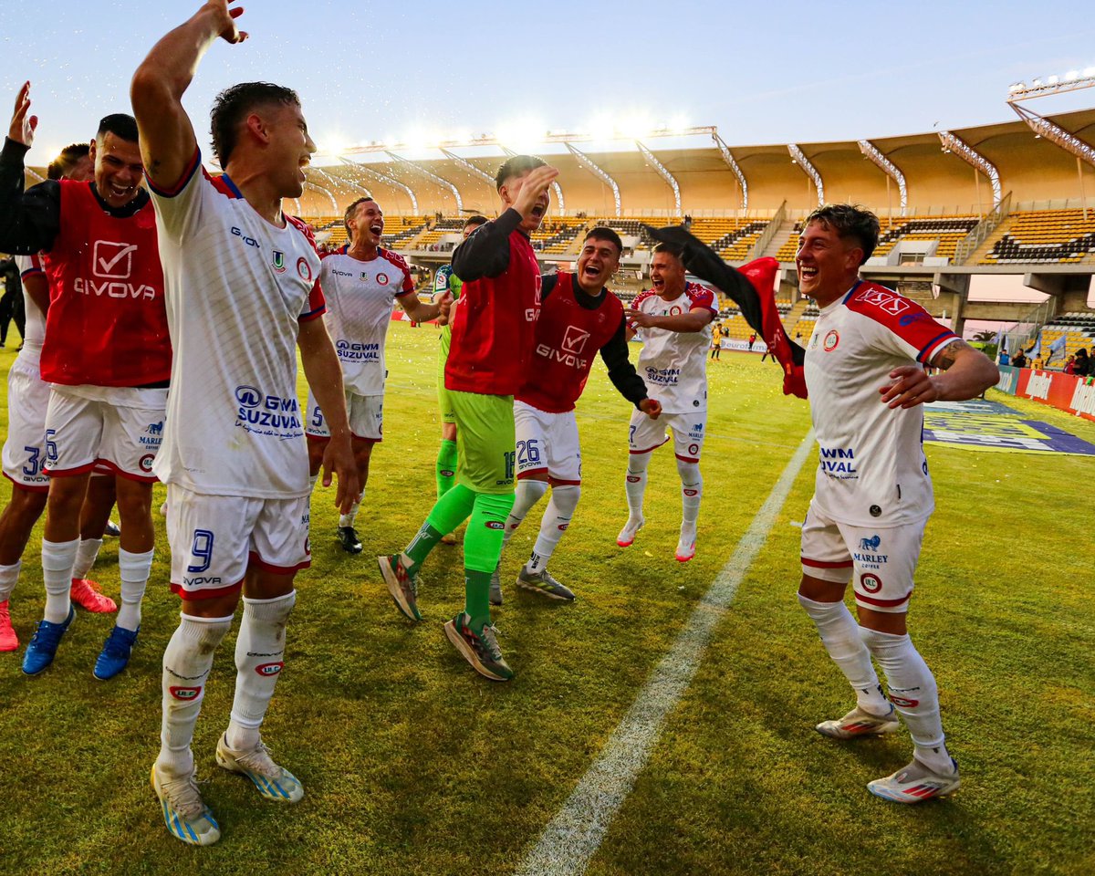 Feliz aniversario <a href="/ulcsadpoficial/">Unión La Calera SADP</a>! 
Gracias por permitirme ser parte. 
Salud a todos los caleranos y caleranas ⚪️🔴