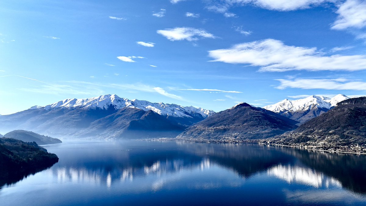Bartek7777's tweet photo. @archi_tradition Lake Como Italy https://t.co/HNZswQqBmh