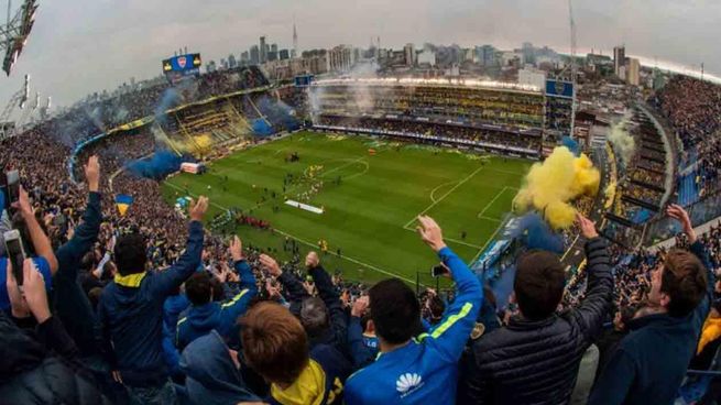 CDesarrollistas's tweet photo. ¡Boca Juniors hace historia! 🌟 Primer equipo en agotar entradas para el Mundial de Clubes 2025 en EE.UU. 🇺🇸🔥 Superando a gigantes europeos. ¡Vamos Boca! 💙💛 #BocaJuniors #MundialDeClubes #OrgulloXeneize
Lee mas acá 👇👇👇👇
https://t.co/CJEAeboLrU https://t.co/IhLv8RRnP6