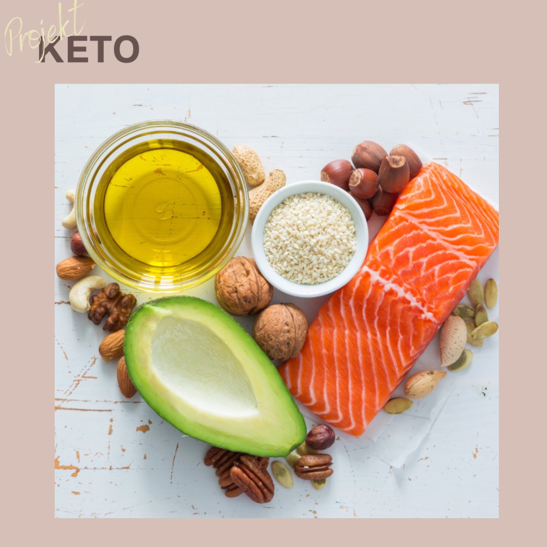 Keto_Sandra's tweet photo. 🍋Wie Keto Dein Immunsystem stärkt🍋

Die ketogene Ernährung ist mehr als nur eine Diät – sie unterstützt aktiv Dein Immunsystem. Durch den Verzicht auf Zucker und verarbeitete Kohlenhydrate reduzierst Du Entzündungen und stabilisierst Deinen Blutzucker. Gesunde Fette wie in Avocado, Lachs und Nüssen liefern wichtige Nährstoffe, während Ketone antioxidativ wirken und Deine Zellen schützen. Zusätzlich fördert Keto eine gesunde Darmflora – ein entscheidender Faktor für starke Abwehrkräfte.

#keto #gesundbleiben #immunsystemstärken #lowcarb #gesundessen