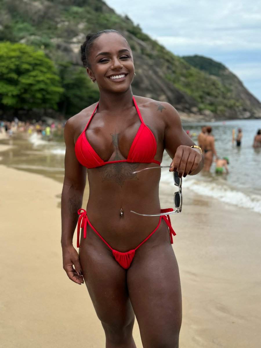 hipolitomary1's tweet photo. Mais um dia de Janeiro no Rio de Janeiro ✨♥️ https://t.co/8hSMw4AXeW