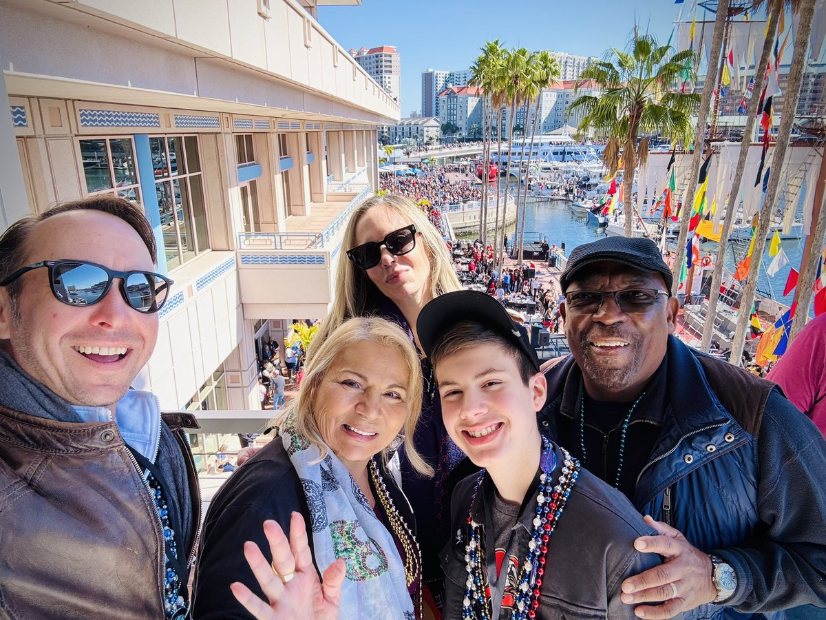 MDCityCouncil's tweet photo. Happy Gasparilla Weekend! @CityofTampa https://t.co/z2ew439aH7