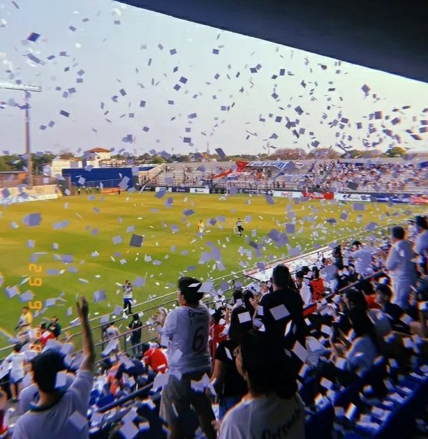 Naife1904's tweet photo. Que Arda el Arsenio Erico!!🔥🔥
Será la Primera vez en jugar un Partido por COPA LIBERTADORES!🤯🤯
#CopaLibertadores #ClubNacionalPy #EstadioArsenioErico #Conmebol https://t.co/nqaQMcmjmV