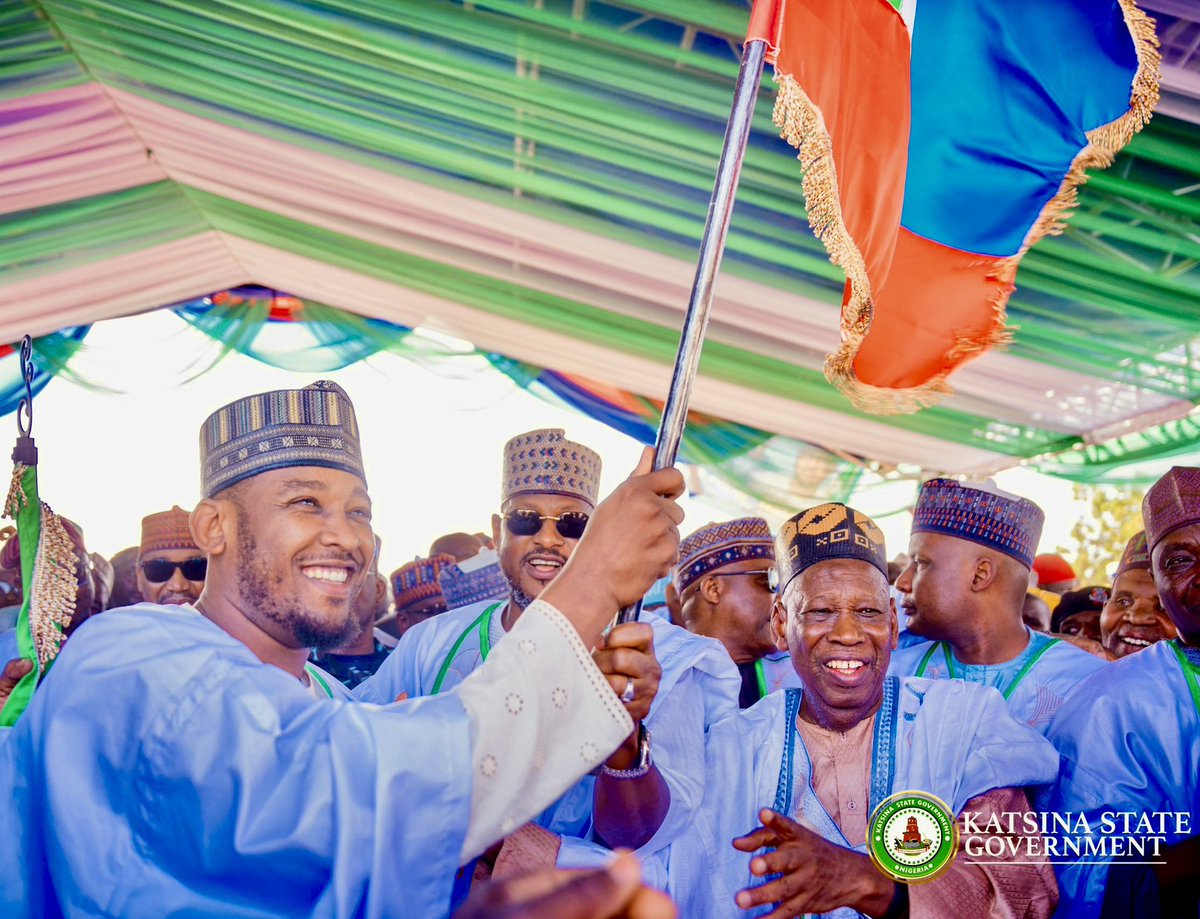 Miqdad_Jnr's tweet photo. Today marked a significant milestone in my political journey as I received the official flag as the APC (Katsina LG) flag bearer for the upcoming local government elections in Katsina State. This honor was presented to me by the APC National Chairman, Dr. Abdullahi Umar Ganduje, and the Executive Governor of Katsina State, Malam Dikko Umaru Radda.

I am truly grateful for the incredible support and encouragement I have received from everyone. As I prepare to campaign throughout all 12 political wards of Katsina local government, I am motivated and excited to connect with the community and share my vision for our future.