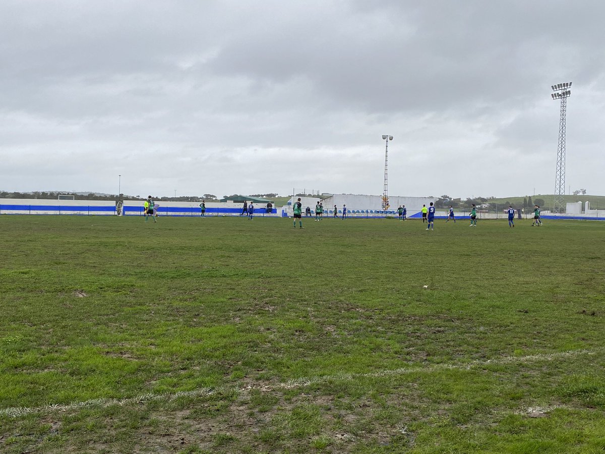 CdGevora's tweet photo. 80’ |0-1| Partido abierto en estos últimos 10 minutos de partido en el Antonio Cordero. 

#Jornada13
#ChelesCDG https://t.co/ChZBlCAGdo