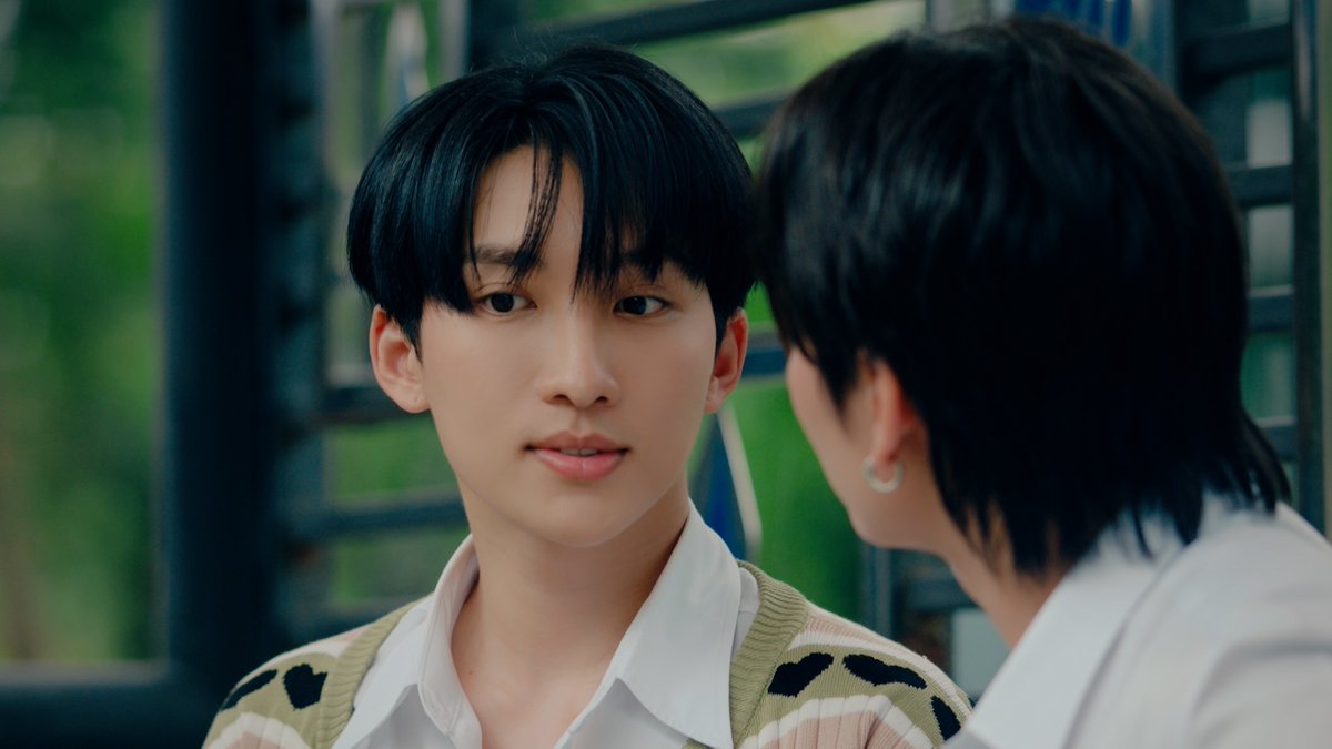 หน้าตาเลิ่กลั่กอยู่นะน้องพู่

TBNW EPISODE FOUR 

#TheBoyNextWorldEP4
#Noeulnuttarat #BossNoeul