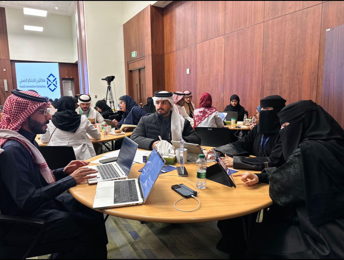 nu_edu_sa's tweet image. خبر 📄

تُشارك #جامعة_نجران بستَّةِ فِرَق طلابية
في #هاكاثون_الابتكار_الصحي_الخامس
الذي تُنظِّمه جامعة الملك سعود للعلوم الصحية 
بمدينة الرياض
وتَشملُ المشاركة أربعَ فِرَق في مسار الهاكاثون
وفريقان في مسار الابتكارات،
سعيًا للمنافَسة على تقديم حلولٍ إبداعيَّة 
تُواجِه التحدّيات…