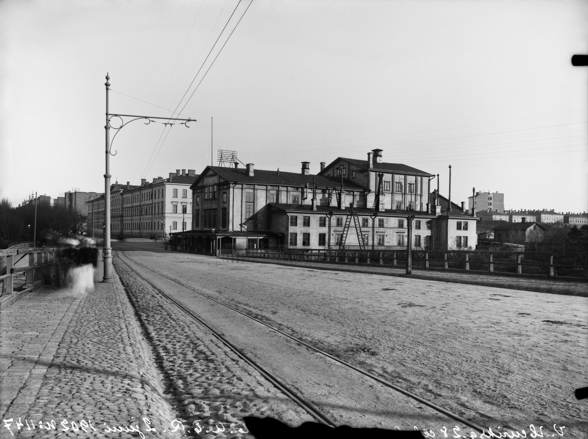 Rosenbröijer, A.E., n. 1902: Arkadia-teatteri ja Turun kasarmi (Kaupunginmuseo)