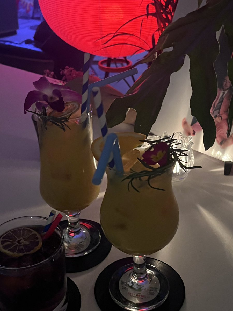 nyxbbi's tweet photo. 🍹 https://t.co/UZbJ5SoxI5