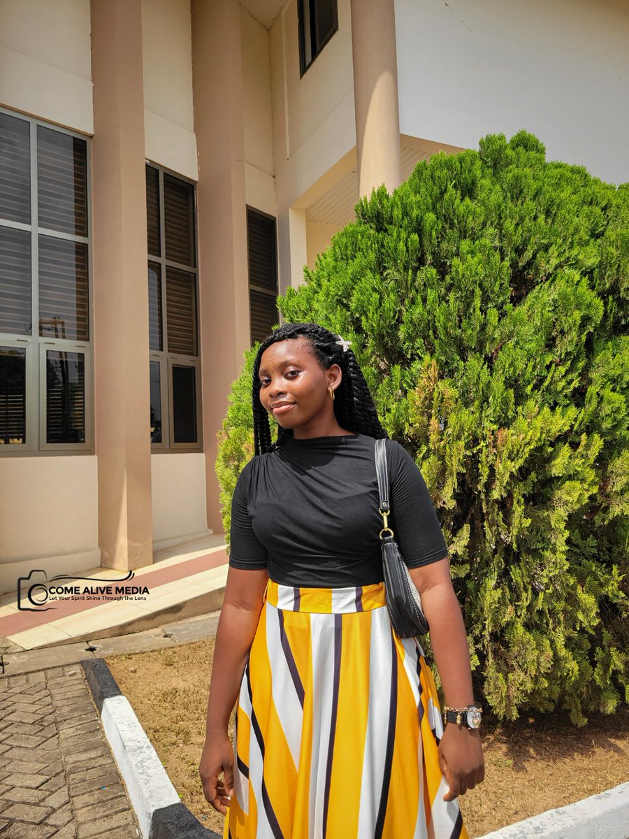 It's clear the students have missed SCC! After the SCC service, the pictures show just how much joy was shared. Great to see the students having a wonderful time🤗

Photo Credit: @swanzy_web1