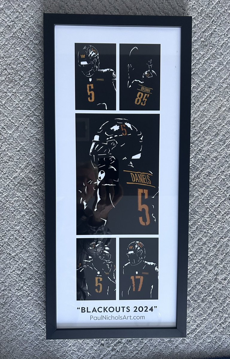 PaulNicholsArt's tweet image. Alright - got this in the mail on Friday, so we’re ready for the Championship Game giveaway!

It’s a 11”x24” framed piece. 

Repost &amp;amp; follow, y’all. 

#RaiseHail
