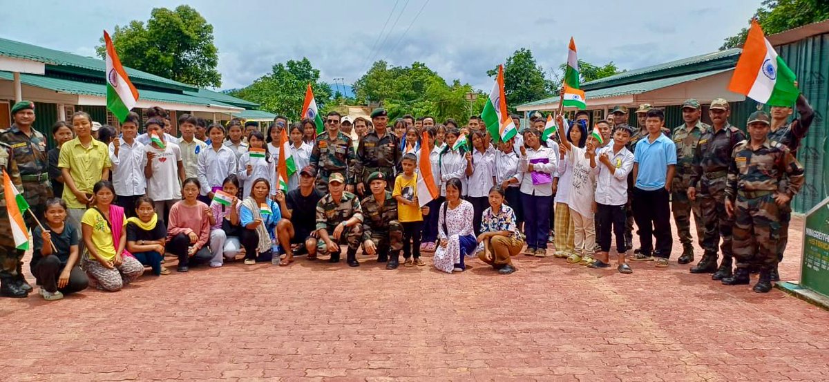 Spearcorps's tweet photo. #SpearCorps commemorated the 76th #RepublicDay with the population of the #Manipur, #Nagaland and #Tripura by organising various events like flag hoisting, bike rallies, parades etc.
On a day infused with patriotism, enthusiasm, and vibrancy, soldiers of the #IndianArmy and #AssamRifles, along with #NCC Cadets, school children, and local citizens, vowed to strive for a better future and contribute to #NationBuilding.
The events reinforced a strong sense of brotherhood among the people.
@adgpi
@easterncomd
@official_dgar
Facebook - https://t.co/sedPSbVN0N
Instagram - https://t.co/6QTk6GgBYm