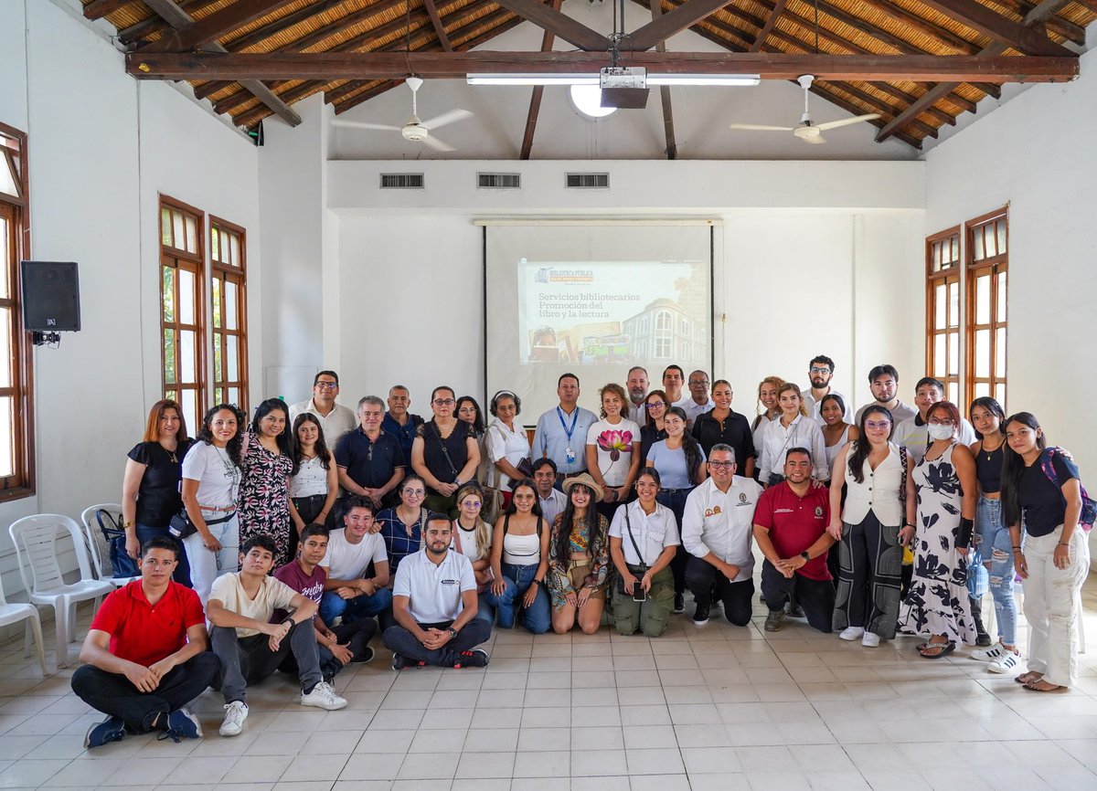 MincienciasCo's tweet photo. En los albergues receptores de personas en condición de desplazamiento forzado, se implementarán campus de robóticas y acciones para dignificar las condiciones de vida de la población. https://t.co/ICQpMbqICT