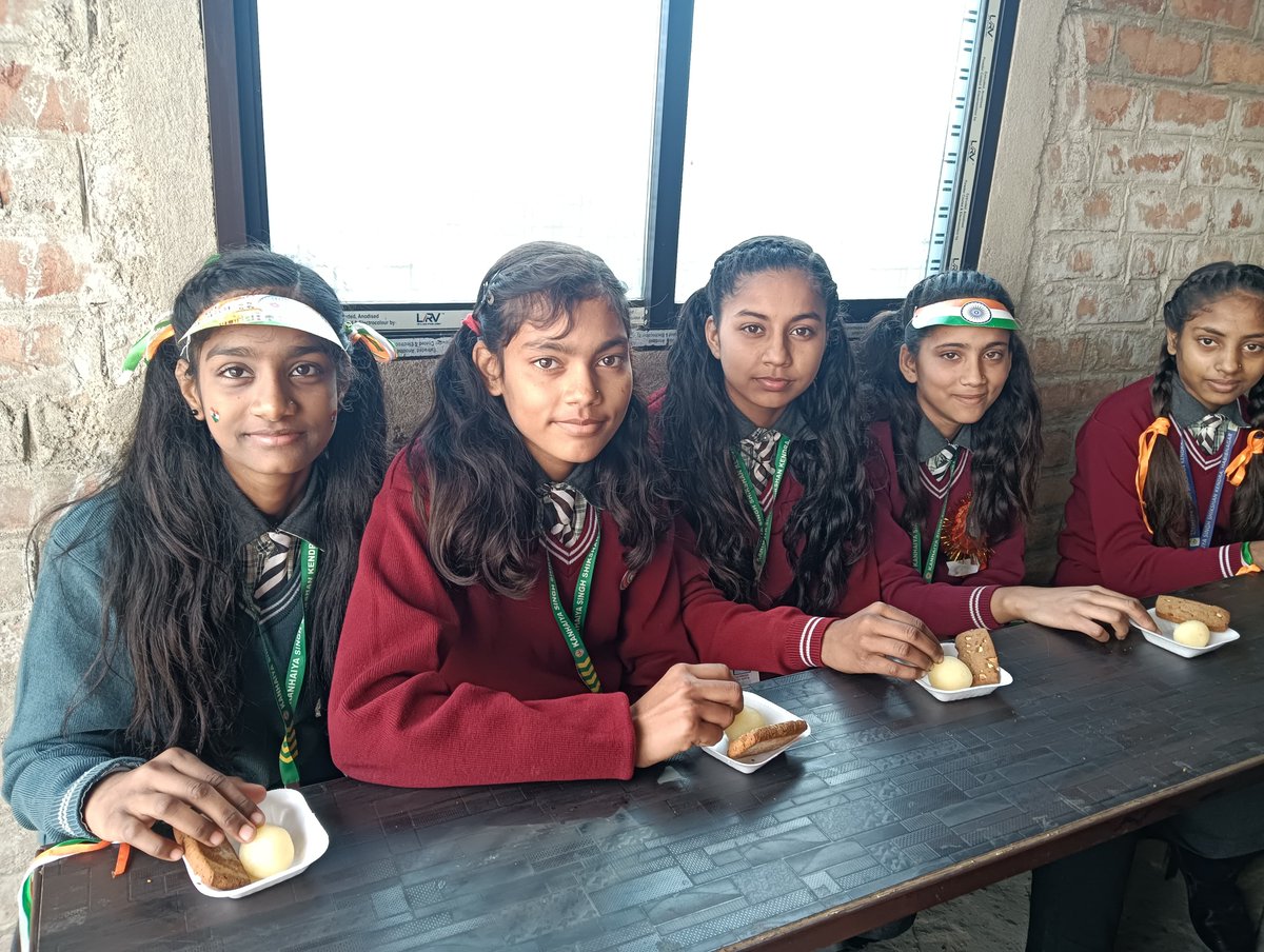 Unity Through Food 🍽️
On #RepublicDay2025, we came together to share a meal, laughter, and smiles with 400 students. A heartfelt thanks to Feeding India for their support in making it all possible! 🙌 Let’s continue spreading kindness and fostering unity! 💙
#FeedingIndia