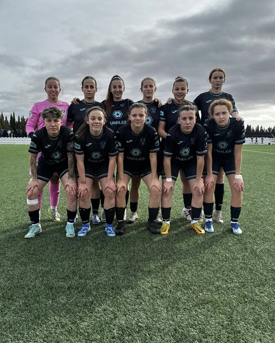 CD_Toledo's tweet photo. 🔥🔥🔥🔥🔥🔥🔥🔥🔥

👊🏼 El #CDToledoFem asalta la Ciudad Deportiva Andrés Iniesta y se coloca líder de la clasificación.

⚽️ Zana

💚🤍 ¡𝑬-𝑵-𝑶-𝑹-𝑴-𝑬-𝑺! 🤍💚

#SiempreCDToledo 💚⚪️ https://t.co/EVOSXttz3P