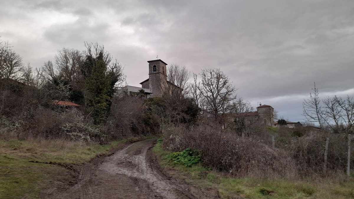 AcoaAke's tweet image. 📢 Nuestros #concejos, plató de cine

🎬 El equipo de rodaje de #Gaua, de Paul Urkijo, ha grabado en el lavadero de #Letona

📽 'Gaua' laburmetraiaren eszena batzu Letonako #kontzeju|ko latsarrian grabatu dira

#Zigoitia #Gorbeialdea #Araba #Alava