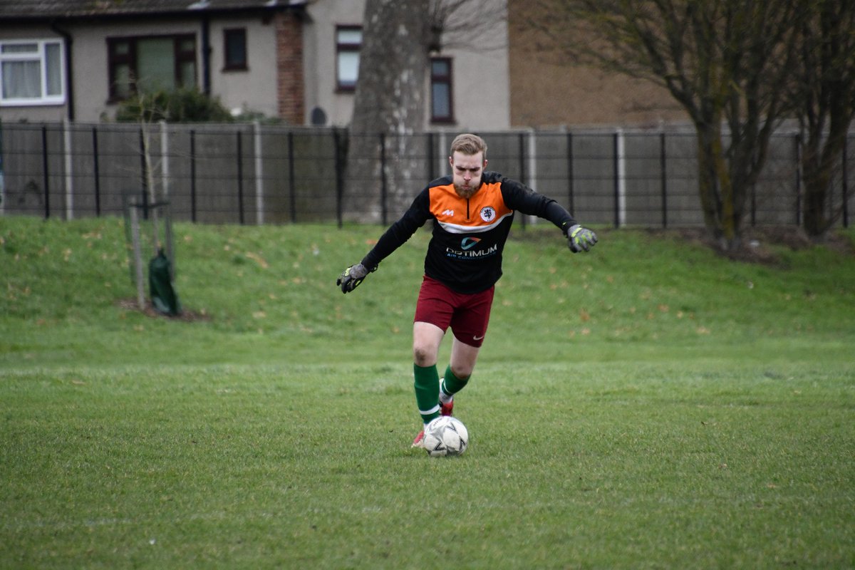 Eventful 6 point weekend ⚽️😂
<a href="/GravesendAFC/">Gravesend Athletic F.C</a> <a href="/OrpingtonFC/">Orpington FC</a>