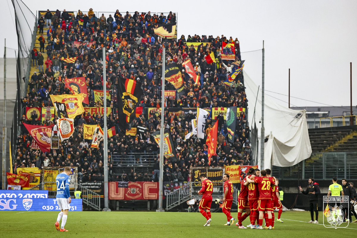 Muro giallorosso 🟡❤️‍🔥🔴