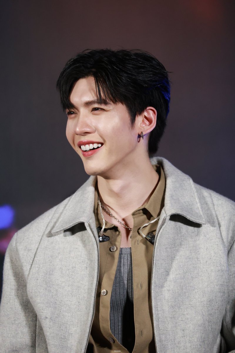 monnieeeee_0318's tweet photo. 💛💛💛
-
@tnbau1 
-
#Perfect10LinersEP14
#aou_tnbknr https://t.co/n3ONLPtiMZ