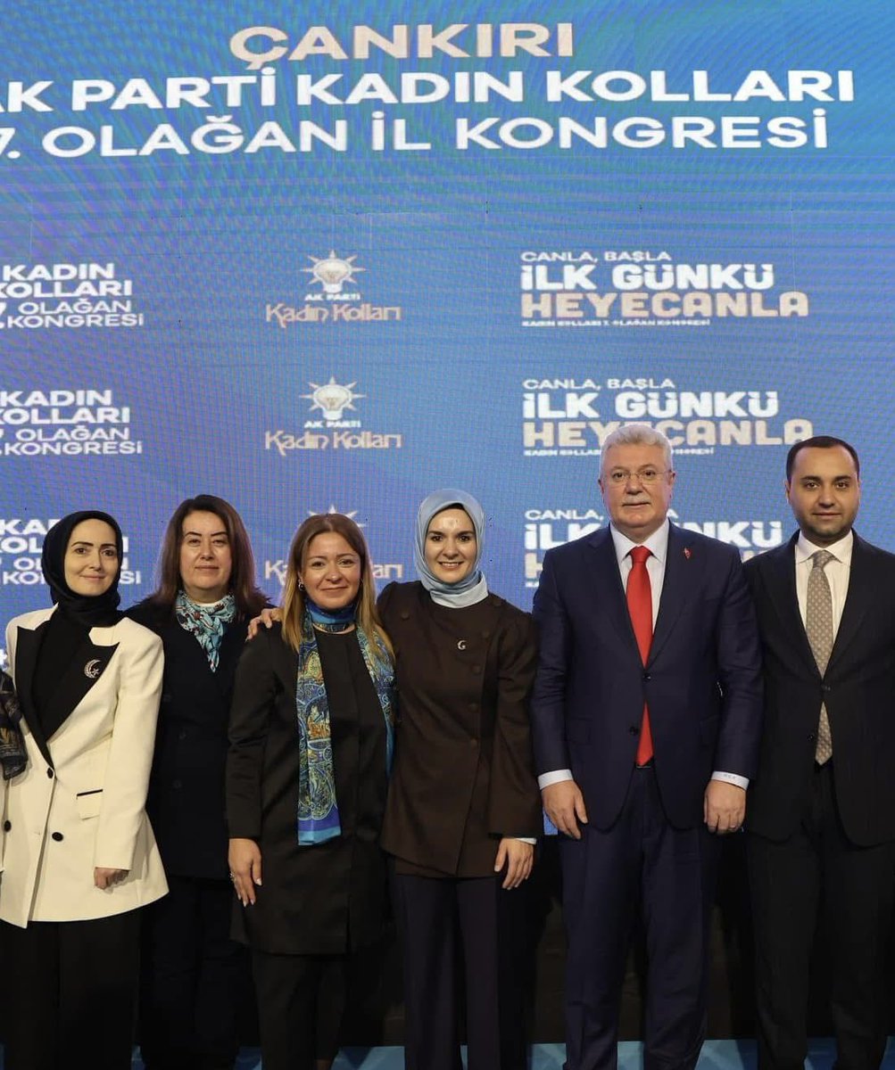 📍Çankırı 
Aile ve Sosyal Hizmetler Bakanımız Mahinur Özdemir Göktaş ve AK Parti Grup Başkanvekilimiz M. Emin Akbaşoğlu’nun katılımlarıyla Çankırı 7. Olağan İl Kadın Kolları kongremizi gerçekleştirdik.