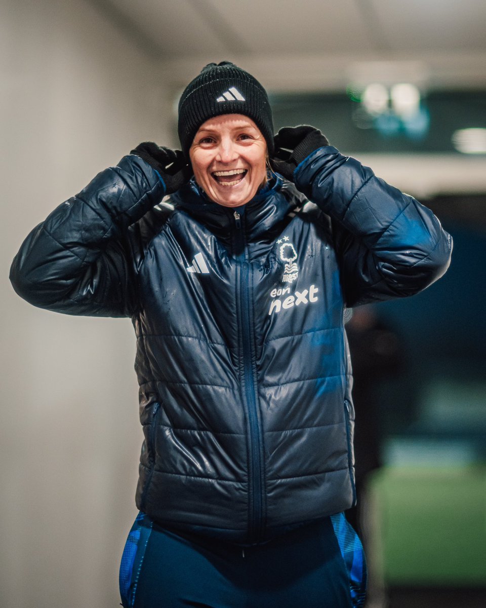 5️⃣0️⃣ games in charge. 🙌

Marking Carly’s 50th game as head coach by booking our place in the final! ❤️