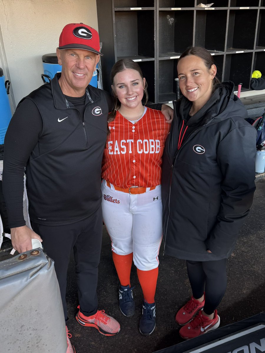 Emerson Foster 2027 (@em_foster_2027) on Twitter photo Great Saturday working with <a href="/UGASoftball/">Georgia Softball</a> at an incredible 🥎facility! Thank you <a href="/chelsw20/">Chelsea Wilkinson</a> for the advice in the ⭕️, <a href="/UGACoachTony/">Tony Baldwin</a>, @syd_finch and everyone for a great day. Good luck to all the coaches and players when the season starts in 12 days! Great Saturday working with <a href="/UGASoftball/">Georgia Softball</a> at an incredible 🥎facility! Thank you <a href="/chelsw20/">Chelsea Wilkinson</a> for the advice in the ⭕️, <a href="/UGACoachTony/">Tony Baldwin</a>, @syd_finch and everyone for a great day. Good luck to all the coaches and players when the season starts in 12 days!
