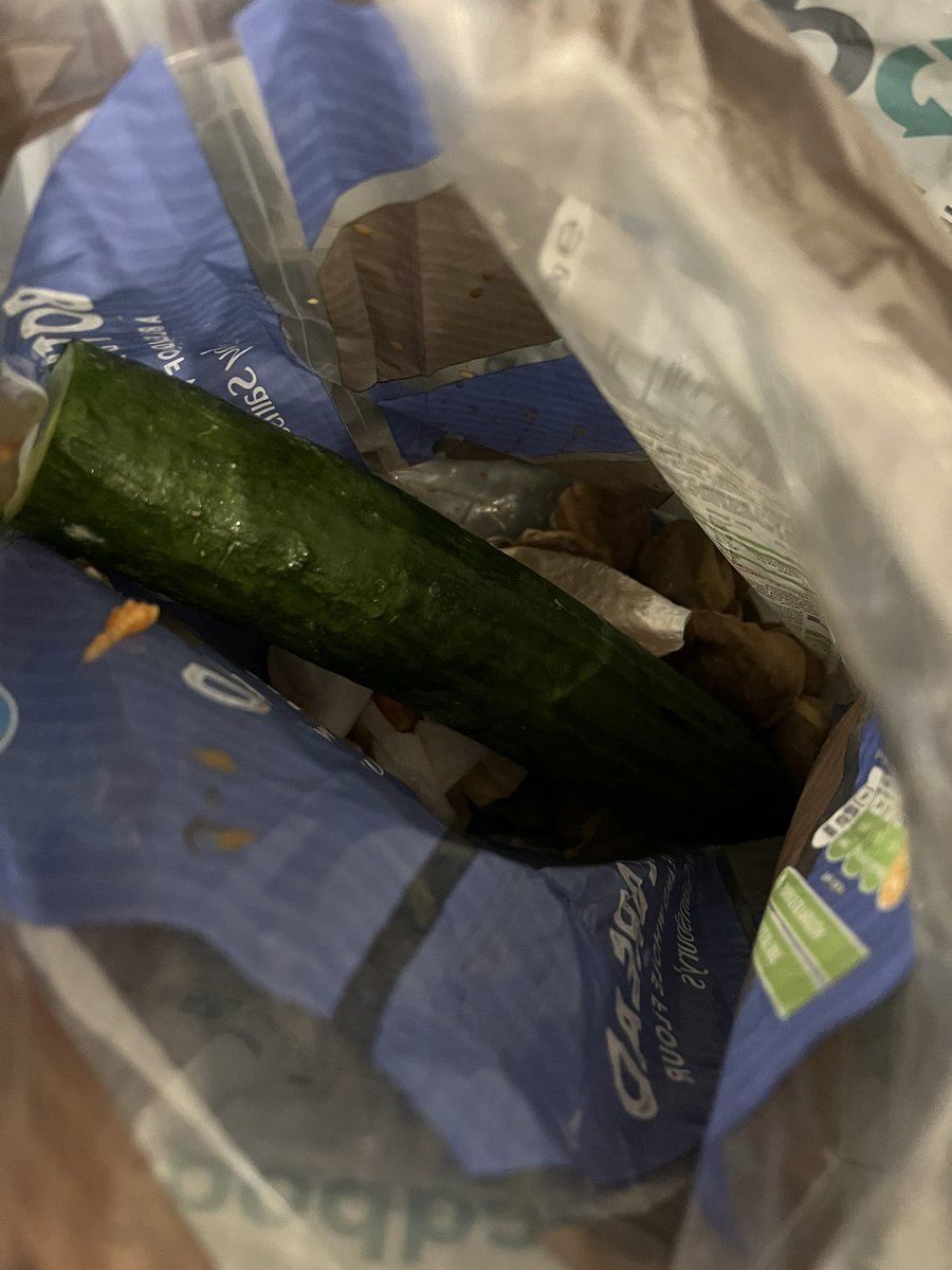 Louise P tweet media