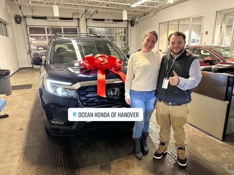 OceanHanover's tweet image. Had to pull out the red bow for this one!! Big congratulations to Natasha Peaceful the purchase of her brand new 2025 Honda Passport EX-L! Thankyou for the business. If you or anyone you know is in the market for a new vehicle come see my team and I at Ocean Honda of...