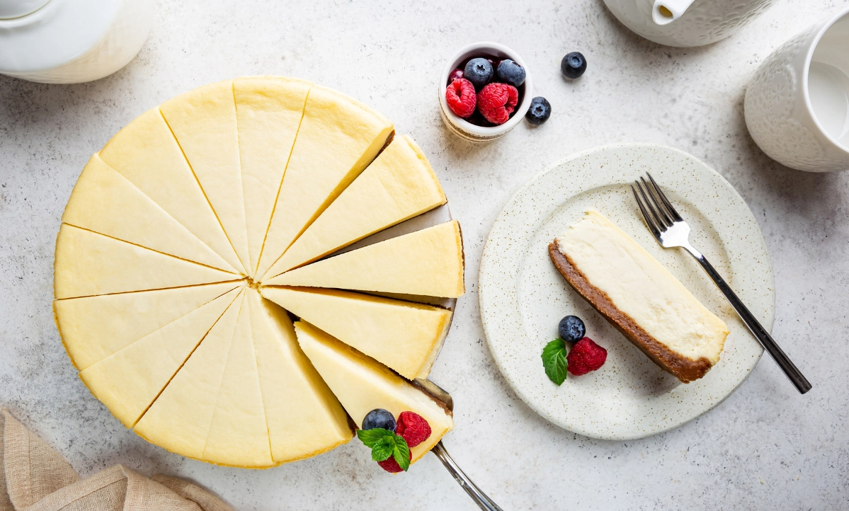 beonloop's tweet photo. 🍰✨ ¡Tarta de queso sin azúcar, deliciosa y saludable!
Con pocos ingredientes y sin complicaciones, crea un postre cremoso, perfecto para todas las ocasiones.

👉 Descubre la receta completa: https://t.co/Jv1eCkaBYZ

#Beonloop #BEchef https://t.co/h5qJCjMrTT