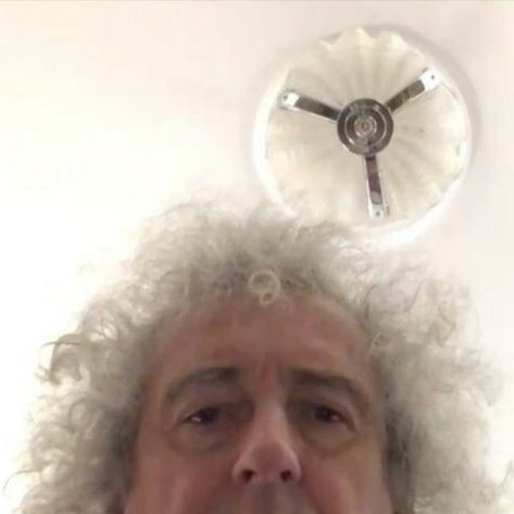 RedDragnxx's tweet photo. @saintfraise Me waiting every day since they announced the RoV movie https://t.co/PslQ6zqu7g