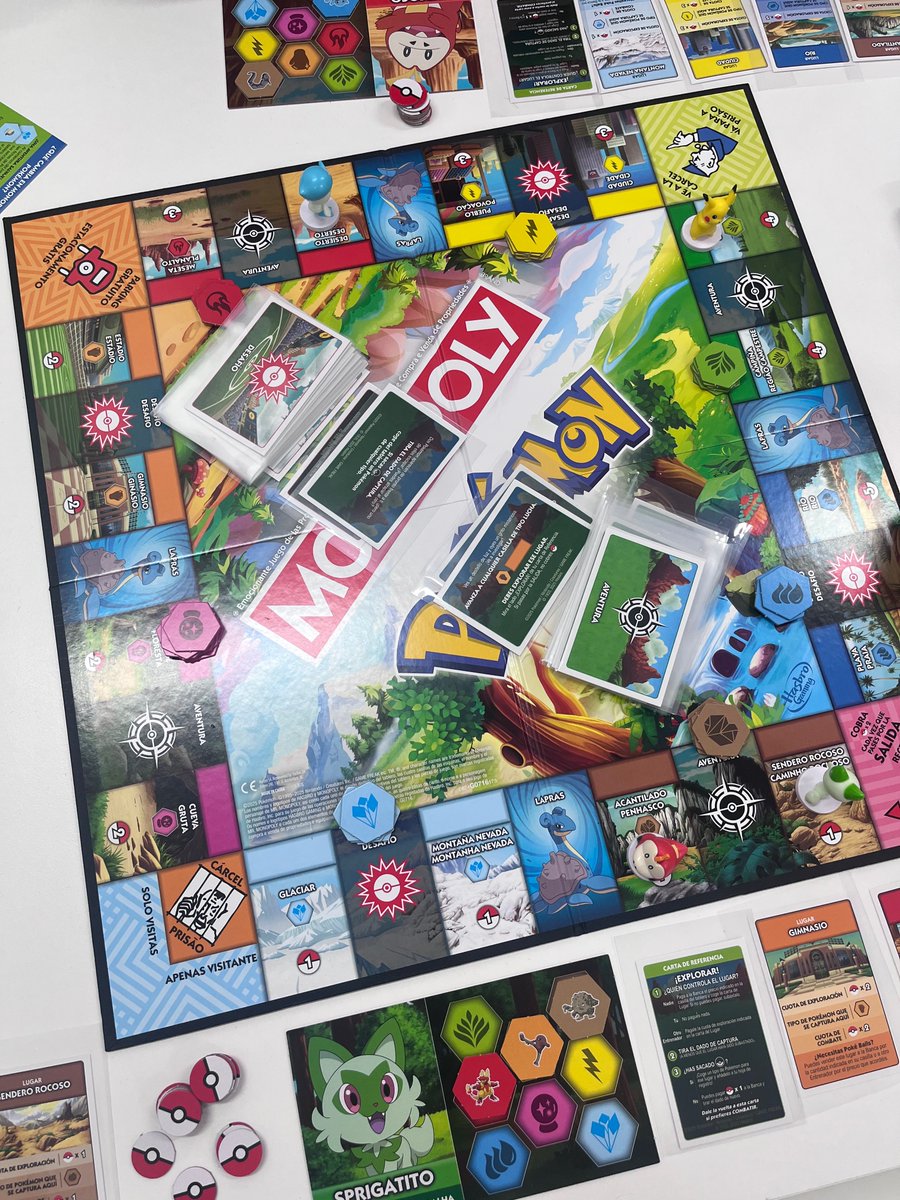 Probando el Monopoly de Pokémon, es bastante divertido 🥰