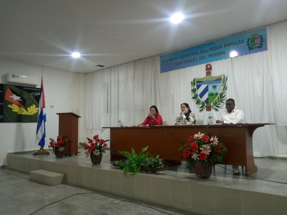 Sesiona en #LaHabanaViveEnMí la Asamblea municipal de  #SanMiguelDelPadrón aprobando plan y presupuesto para el año 2025 <a href="/gobhabana/">Gobierno La Habana</a> <a href="/Alainrobert0681/">Robert GG06</a> <a href="/MayllelynS/">Mayllelyn Silva</a> <a href="/LizGG1974/">Lizette</a> <a href="/IzquierdoAlons1/">Livan Izquierdo Alonso</a> <a href="/YanetHzP/">Yanet Hernández Pérez</a>
