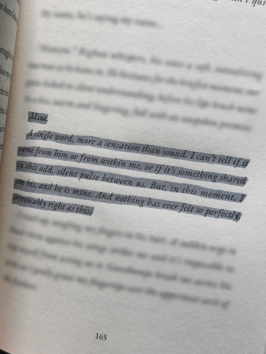 cmathie_author's tweet image. All the feels 🥹🖤

QOTD: Have you ever felt this way about someone?

Line from my debut novel, The Rowbury Raven ✨
Linktr.ee/cmathie_author

#therowburyraven #feathersandfate #indie #indieauthor #fantasy #darkfantasy #mystery #romance #romantasy #mine #bookstagram #booksta