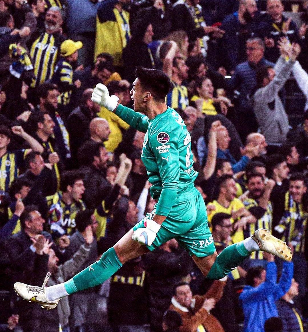 SENİ SEVİYORUZ İRFAN CAN EĞRİBAYAT! #FBvGÖZ