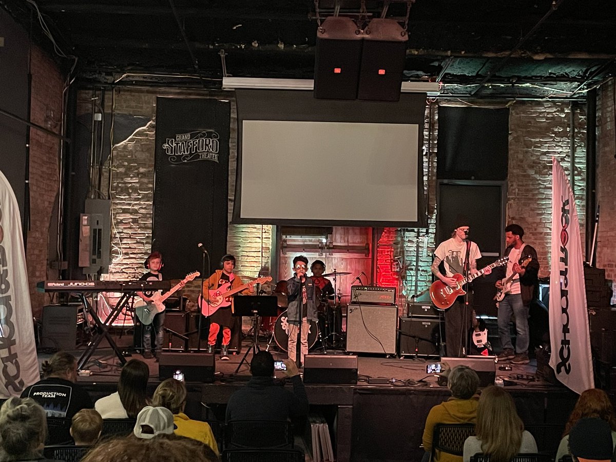 Mann4Edu's tweet photo. Watching some future rockers! 🤘🏼 🎸 

Live now at the Stafford Theater in Bryan 

Great work by @SchoolofRockUSA https://t.co/RvrkT3cPyV