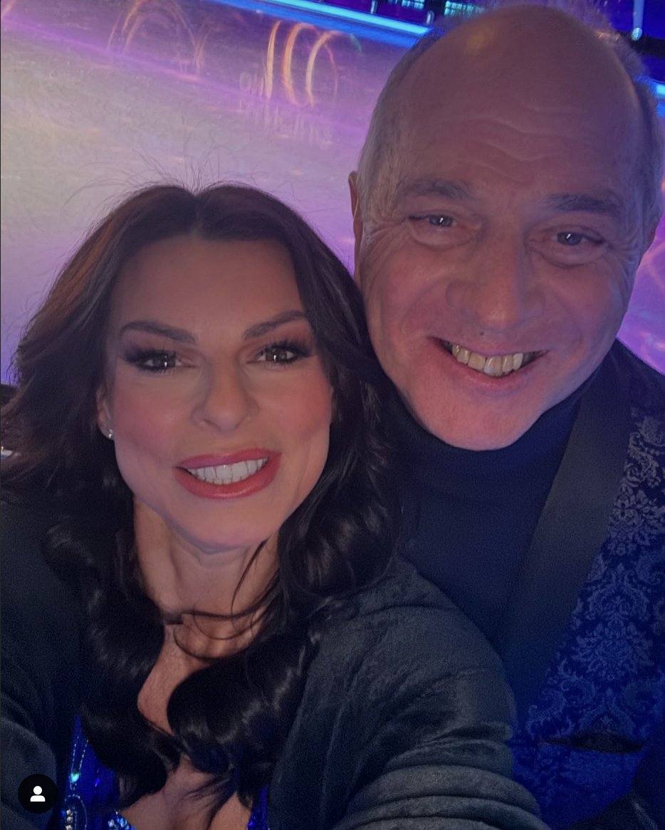 We really appreciate all your support in voting for us last week, thank you. Vicky and I have got something very special for next week so really hoping we get to share it with you. But first things first... see you soon!🤞