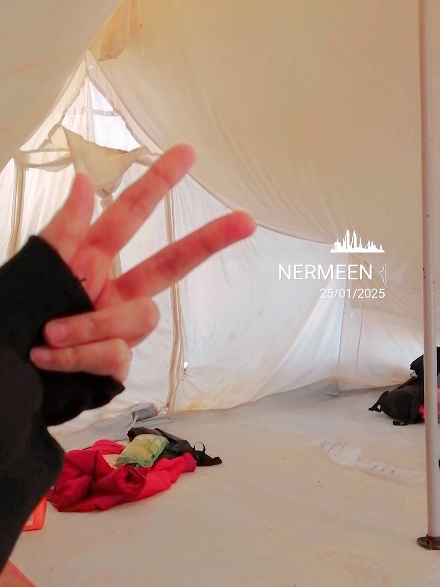 Nermeenalswaisi's tweet photo. I took this photo from inside my tent in Gaza. Which country has it reached? 🇵🇸 https://t.co/k02e0Dm1VT
