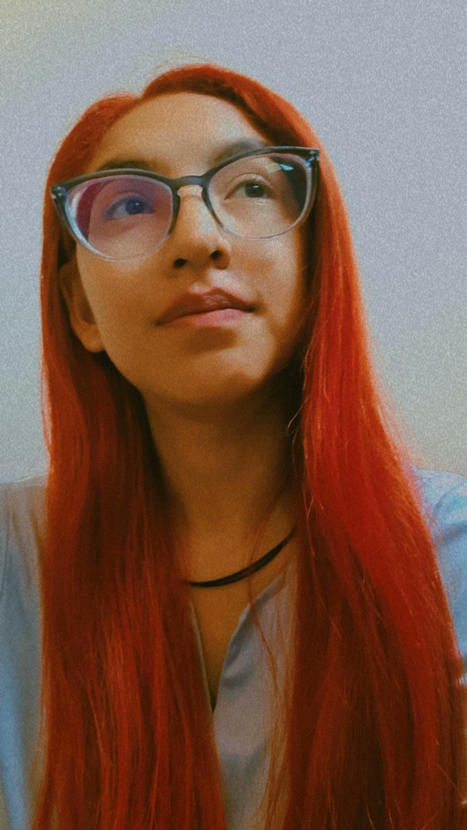 Gbymes's tweet photo. Por qué carajos no me teñí en este color antes? 🥰🫣 https://t.co/O7fefRWGFm