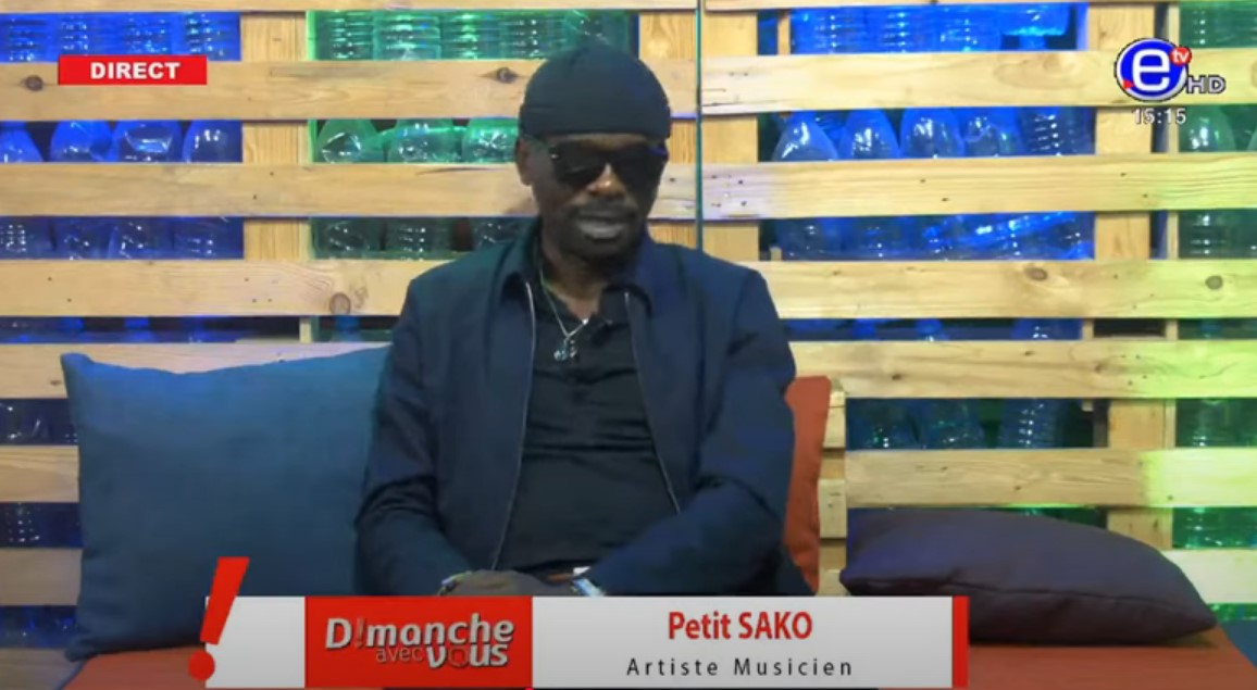 EquinoxeTv_cm's tweet photo. DIMANCHE AVEC VOUS DU DIMANCHE 26 JANVIER 2025
INVITÉ: PETIT SAKO Artiste Musicien
#dimancheavecvous
#équinoxetv
#audelàdelimagenousrendonscompte
https://t.co/banVqCL9vU https://t.co/8HjVHwgPmK