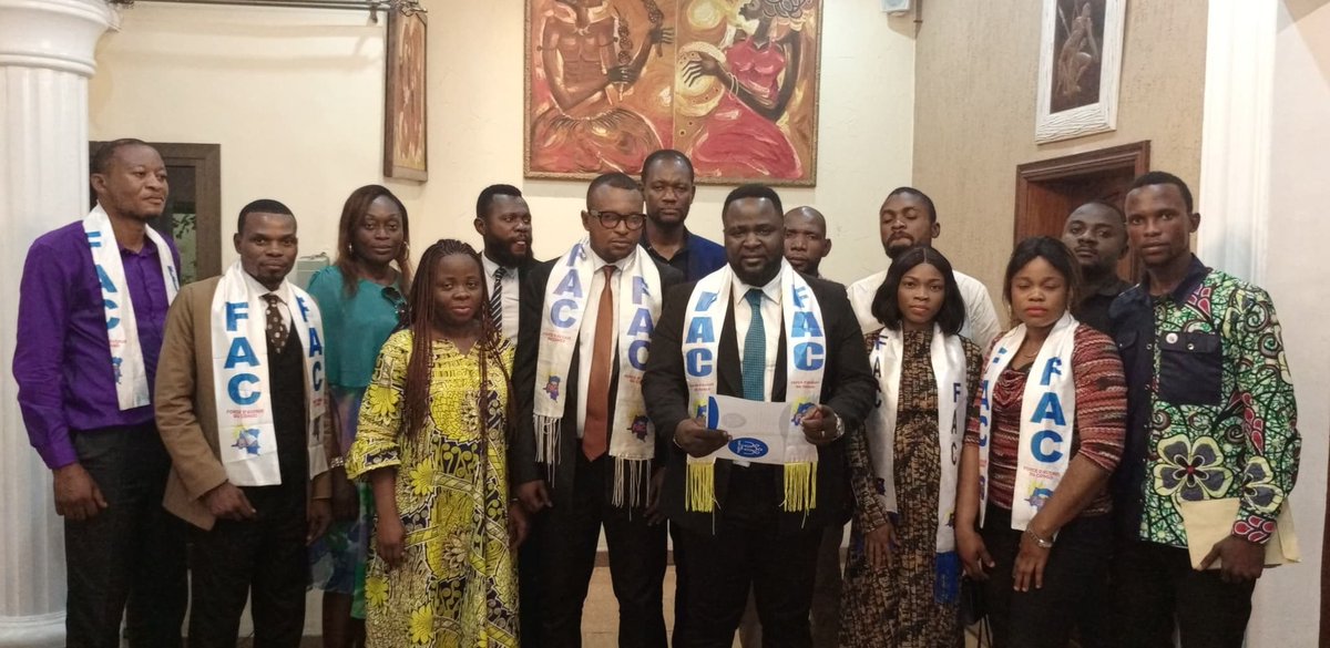 RENTREE POLITIQUE 2025

Lors de sa 1ère réunion du Conseil Exécutif National, <a href="/FAC_RDC/">FORCE D'AVENIR DU CONGO</a> appelle à l'unité nationale des forces vives de la nation autour du Chef de l'Etat <a href="/fatshi13/">Félix A. Tshisekedi</a>.