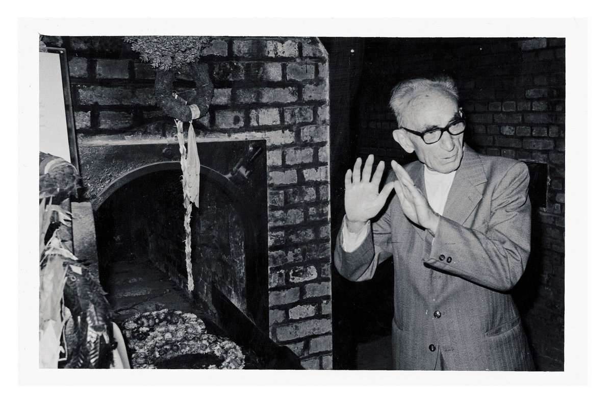 #Auschwitz : le témoignage inédit d'un rescapé des Sonderkommandos de Birkenau exhumé.
Le résistant juif polonais Alter Fajnzylberg avait survécu pour témoigner mais jamais fait paraître son récit.
Son fils Roger le publie.
Entretien
radiofrance.fr/franceculture/…