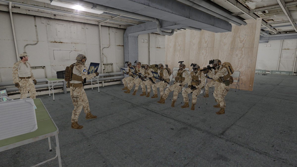 1erAmfibi's tweet photo. ♠️ USMC Force Recon successfully raided an enemy safehouse and captured a PoW.

Marines Force Recon van realitzar un raid exitós sobre un amagatall enemic i van fer un presoner.

#Arma3 #MILSIM #català #1ramilsim #simulation #recon #forecon #RavenFall https://t.co/qEhFByXmuZ